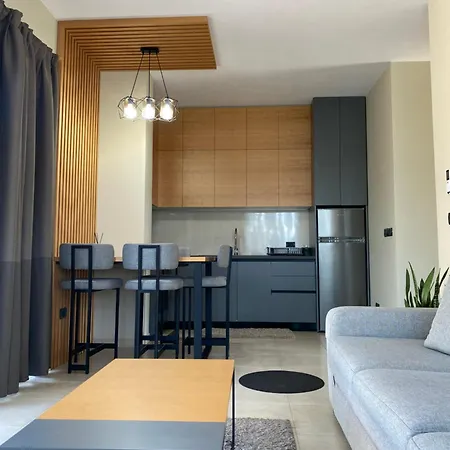 35 Διαμέρισμα *