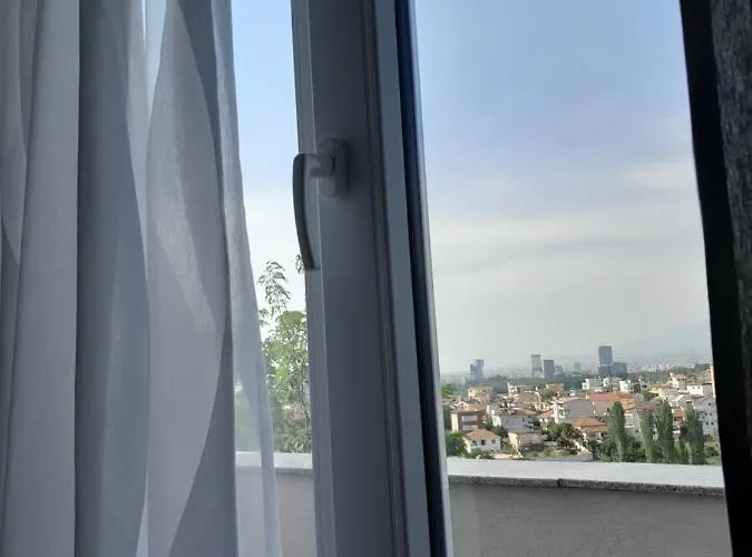 35 Appartamento Tirana